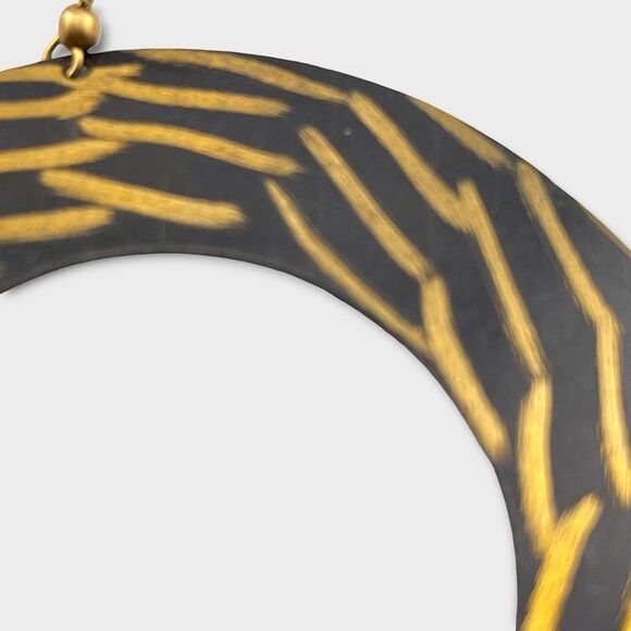 Vintage Gold-tone and Black Hoop Earrings Jumbo Earrings - Picture 6 of 8